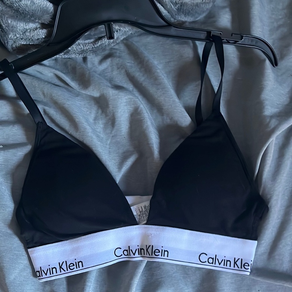 Never worn!!!